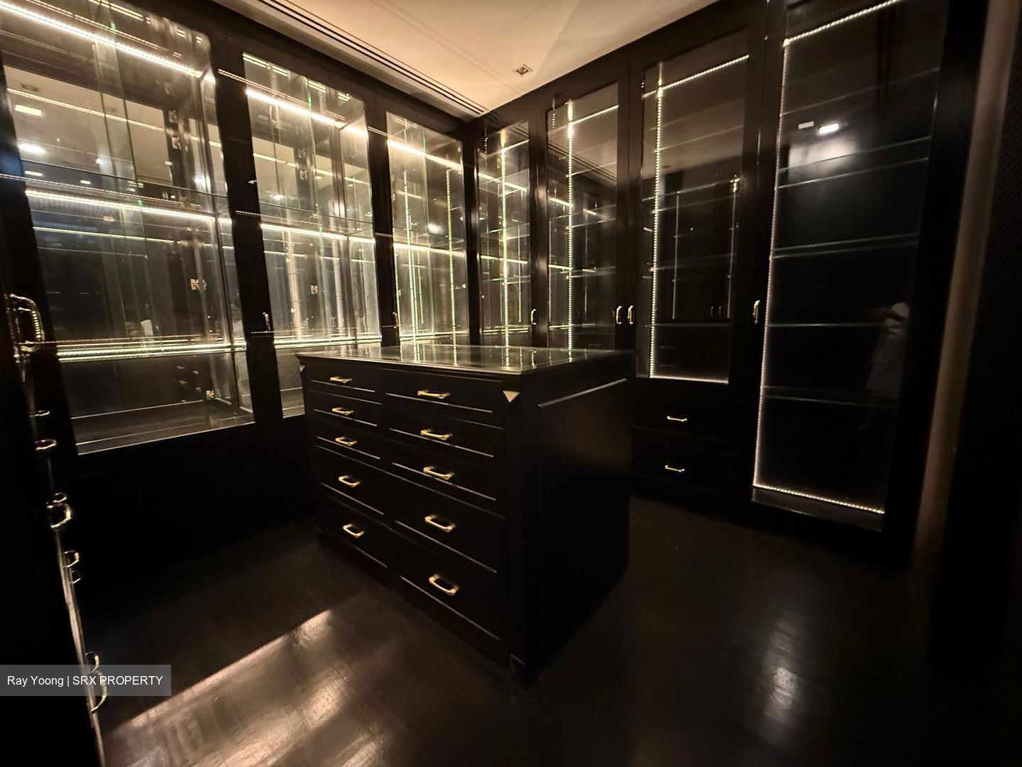 Saint Thomas Walk (D9), Apartment #628395061
